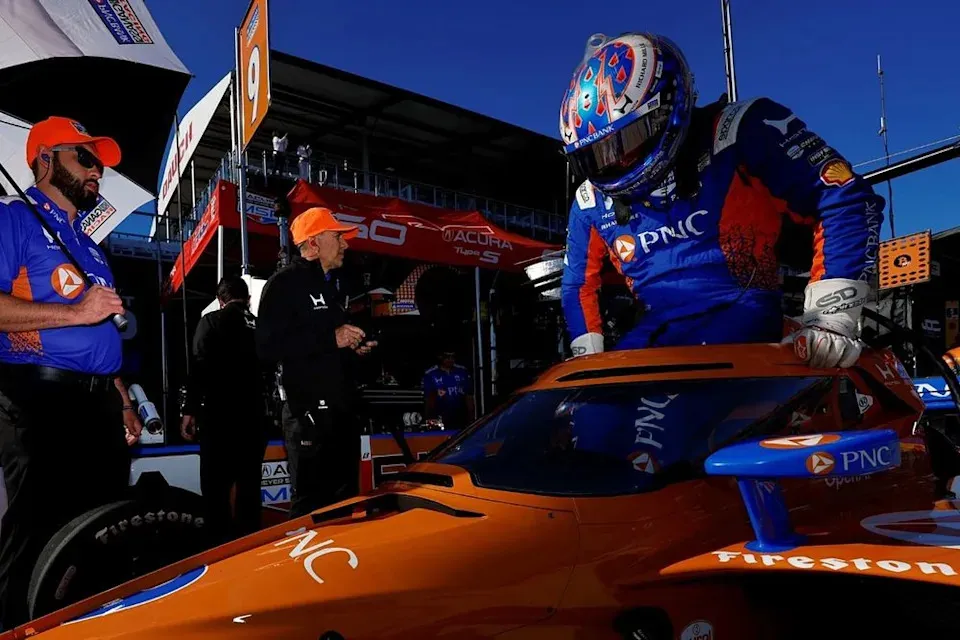 Scott Dixon falls short. image 1