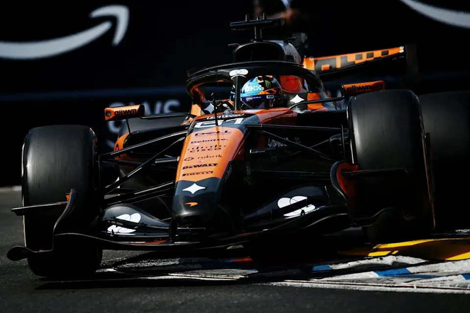 Oscar Piastri, McLaren image 1