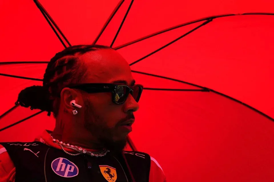 Lewis Hamilton, Ferrari image 1