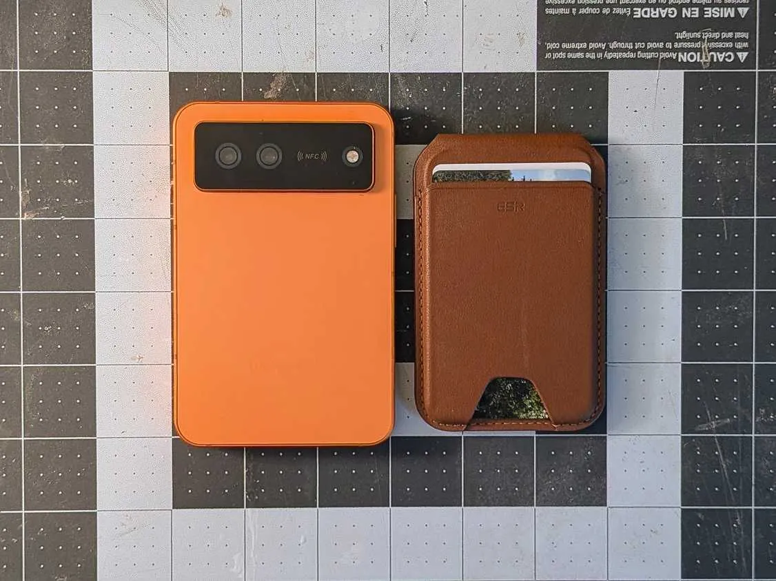 Straying from conventional mobile designs yields unforeseen outcomes. image 2